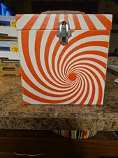 Platter Pak Psychedelic Red Swirl Vintage 45 RPM Case W/ 39 Rare Oldies Gr. Cond