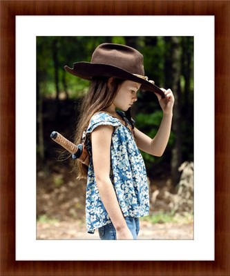 Cailey Fleming ''Judith'' Walking Dead 8.5 x 11 Candid Color Unframed Photograph