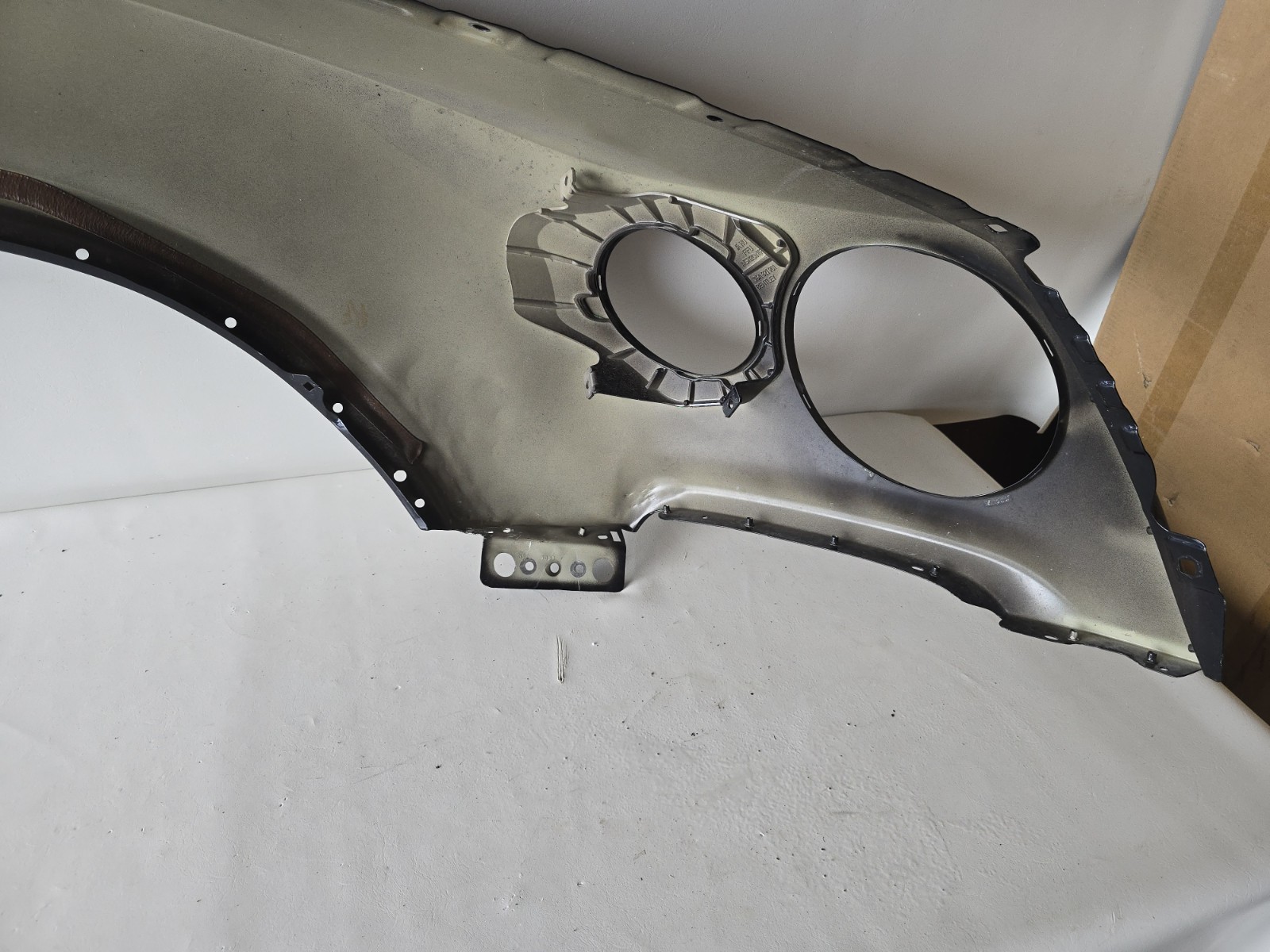 Bentley Bentayga 2015-2020 FRONT+LEFT Fender