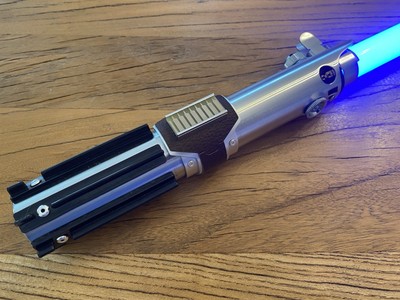 89 Sabers Luke / Rey Skywalker Light Saber Installed w/ Blade (Missing 1 Screw)