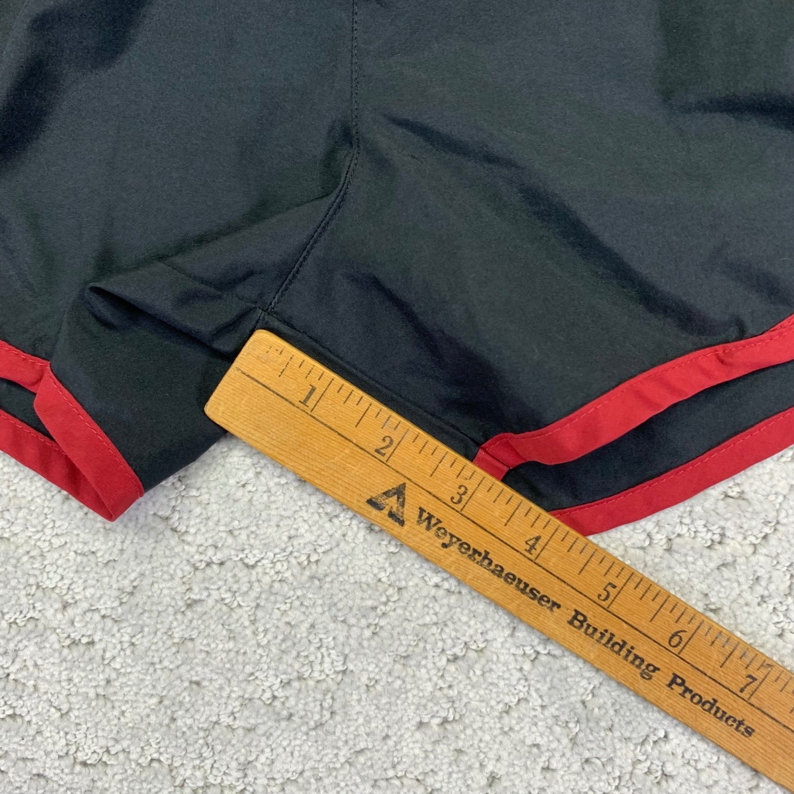 Nike WSU Cougars Shorts Womens Medium Black Red White Running Athletic Dri-Fit thumbnail 12