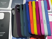 For iPhone 16 Pro Max 16 Plus 16 Magnetic Phone Case Silicone Case Magsafe Cover