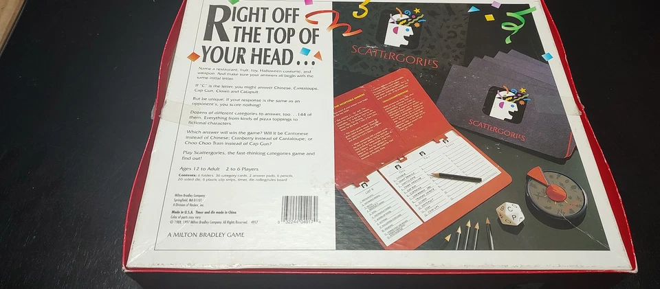 Juego Scattergories Vintage, viene con almohadillas lápices y carpetas de juego. Foto 2 de 4