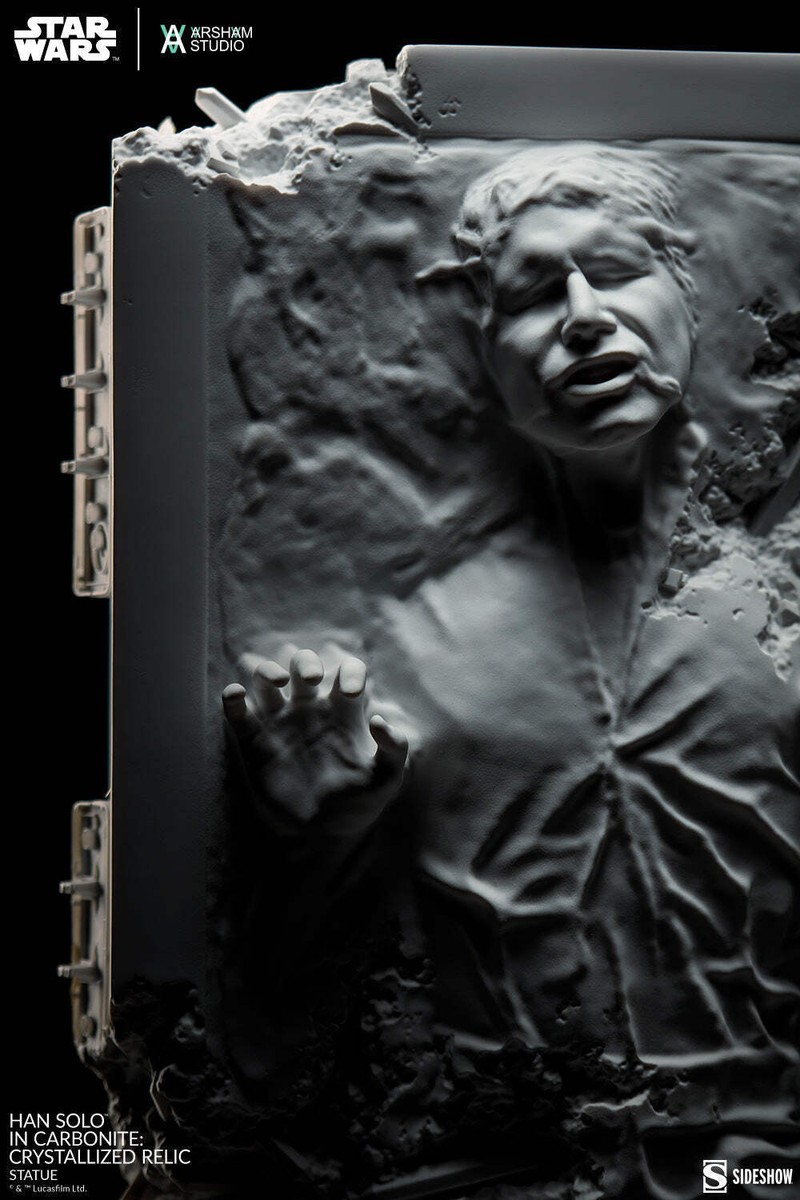 SIDESHOW Star Wars Han Solo in Carbonite Crystallized Relic SIDESHOW Star Wars Han Solo in Carbonite Crystallized Relic
