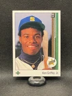1989 Upper Deck - Ken Griffey Jr #1 (RC) HOF Mariners Rookie Centered /Scratched