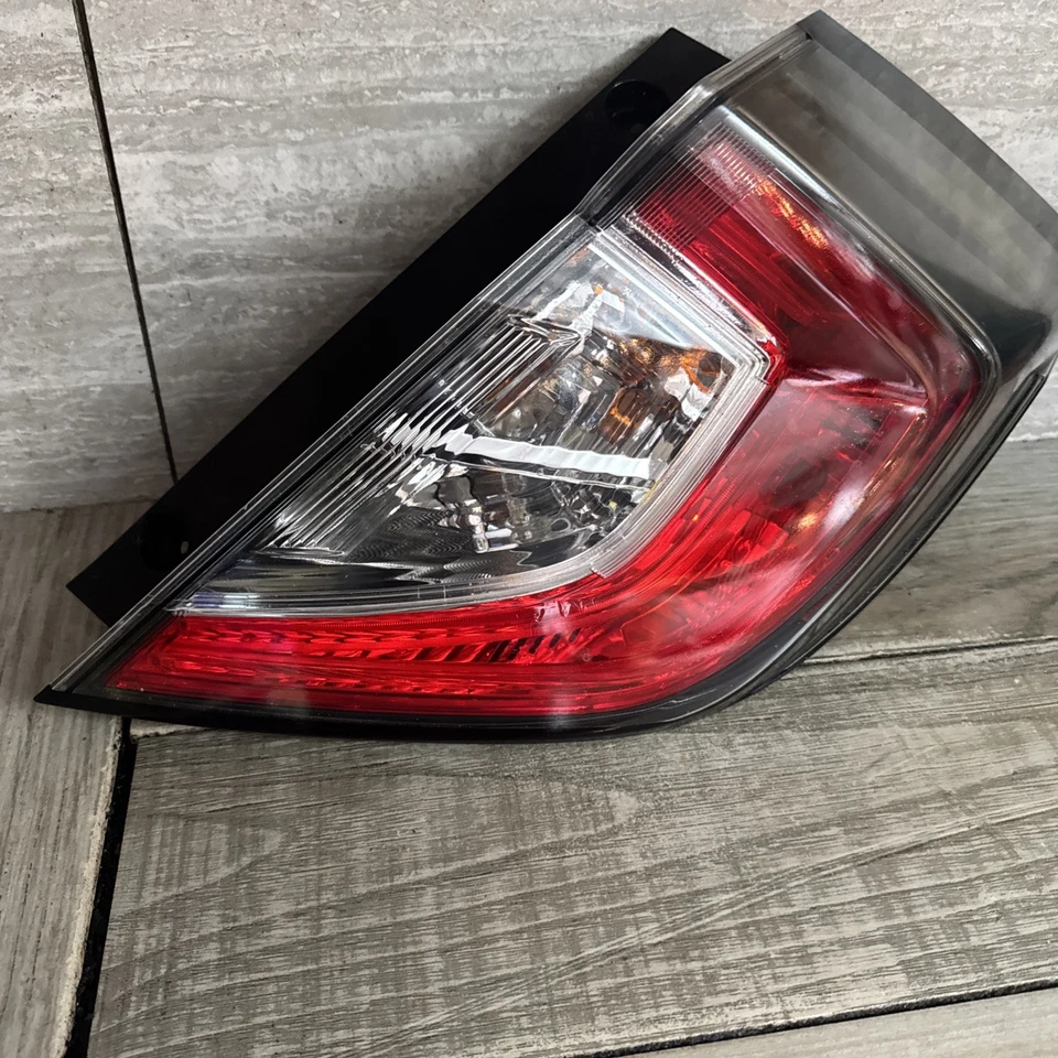 🇺🇸 2017 2018 2019 2020 2021 Honda Civic Type R hatchback luz trasera derecha OEM Foto 3 de 4