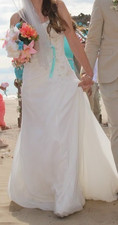 Beautiful Wedding Dress by Faviana Size 4