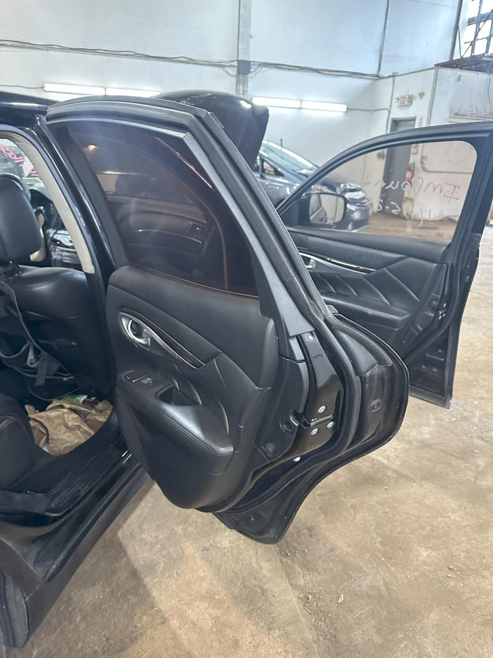 Used Rear Right Door Assembly Rear Side fits: 2013 Infiniti M37 Rear Right Grade Foto 3 de 4