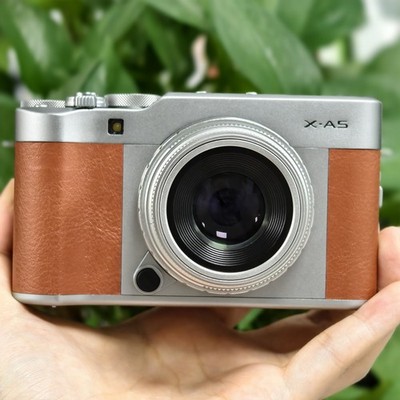 Fujifilm Fuji X-A5 XA5 24.2 MP Mirrorless Digital Camera w/35mm f1.6 Lens Brown