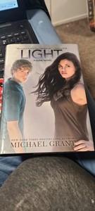 Light by Michael Grant (2013, Hardcover)