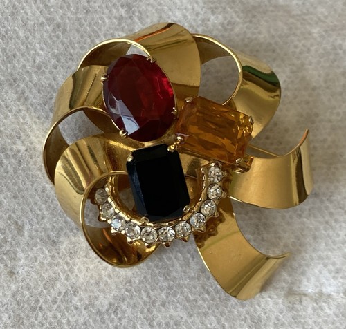 Vintage Signed BIJOUX CASCIO Italian Couture Brooch Gold Tone Glass Rhinestones