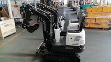 mini micro excavator digger with not 600mm wide loncin engine 650kg