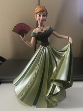Disney Showcase Collection Couture de Force A...
