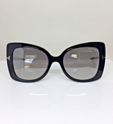 New Authentic Tom Ford TF 609 Gianna-02 Sunglasses C. 01C Black & Palladium 54mm