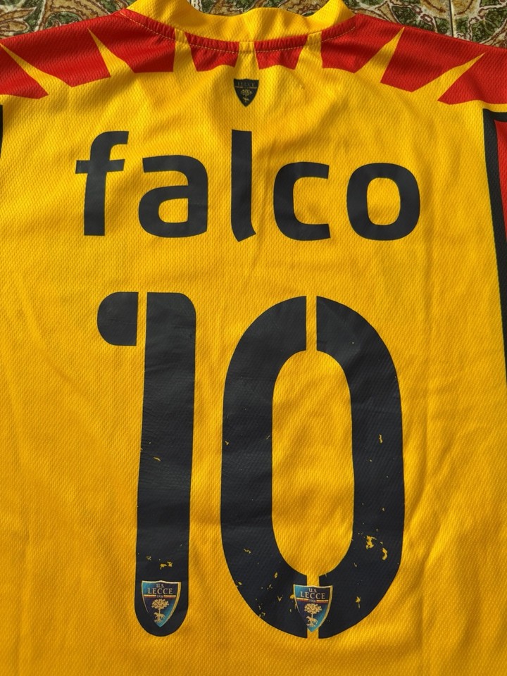 Maillot Vintage Legea - Lecce Club Zurich - Numéro 10 - Taille L - Rouge - Occasion
