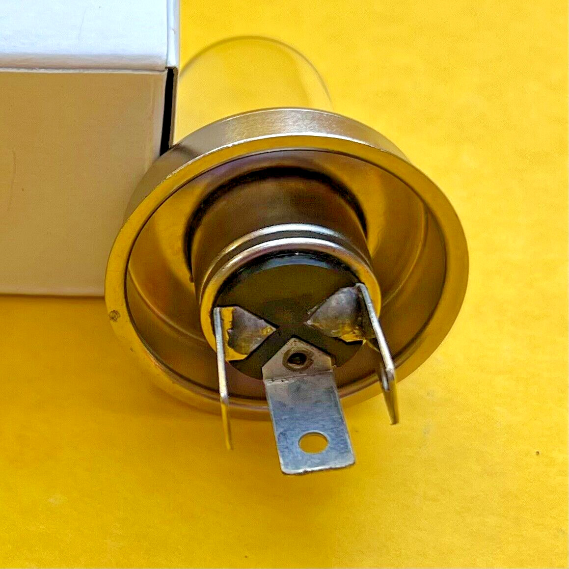 Tiyoda 3-Prong Flat Filament Incandescent Microscope Lamp Tubular Bulb 6V 3A 40W