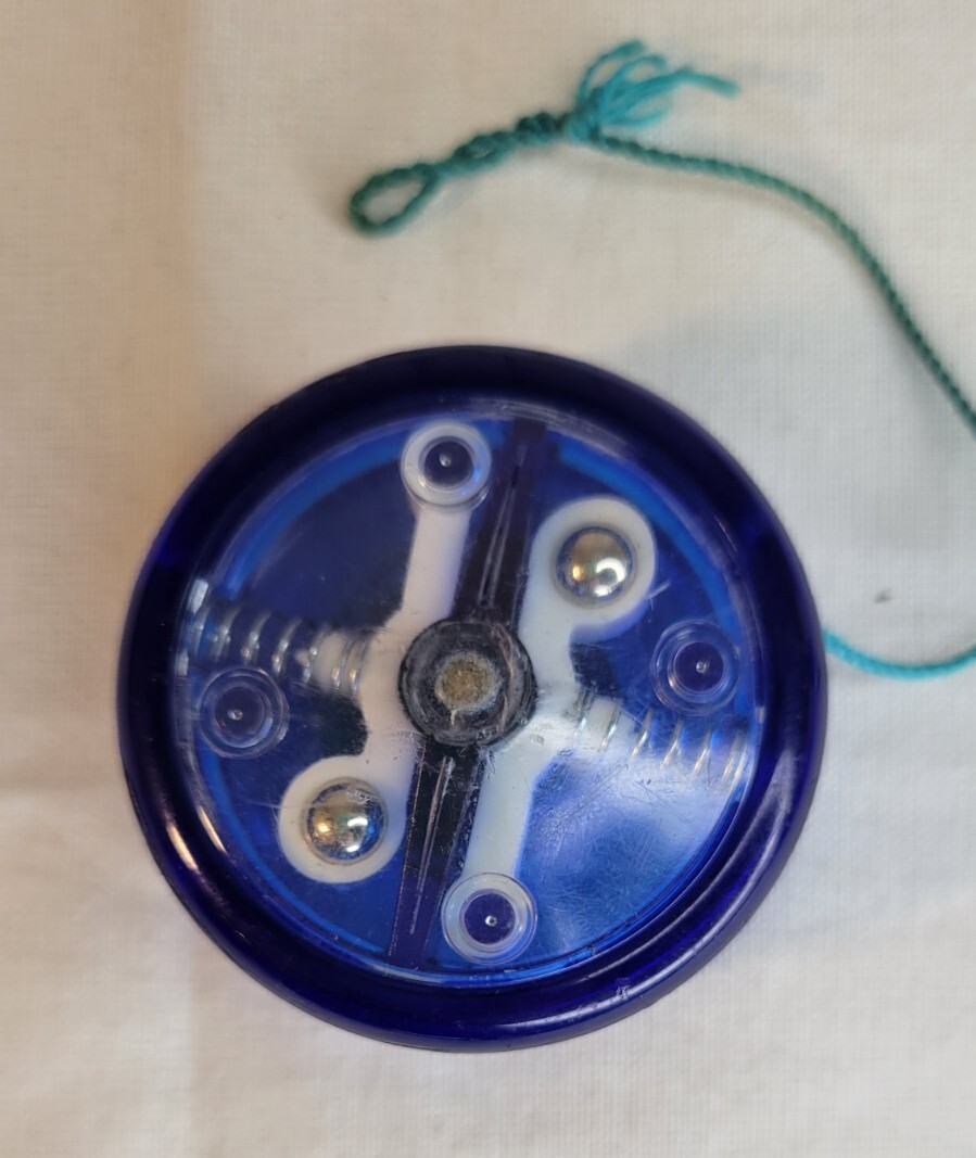1990'S Original YOMEGA High Performance YOYO BLUE 4332102