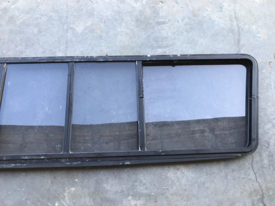 Sliding window 1973-1979 Ford truck F100 F150 F250 F350 Rear  - Image 4 of 4
