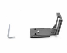 SunwayFoto PFLO-XT2 Arca Style L Bracket for Fujifilm X-T2 Cameras 19705