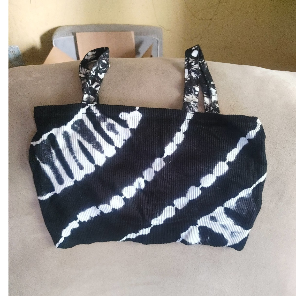 Black White Tie Dye Cropped Tank Top Wide Straps Sleeveless Women