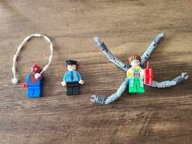 Lego Marvel Super Heroes Doc Ock Truck Heist (76015) Complete with Manual No Box