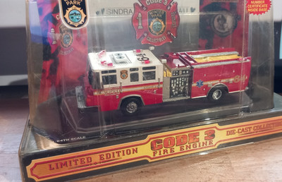 Code 3 Collectibles WINTERPARK Fire Dept/ E64 / Seagrave Pumper 12762 FEUERWEHR