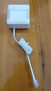 Hampton Home Freeze Alert, Avoid Frozen Pipes, Connects To Landline Phone Cord