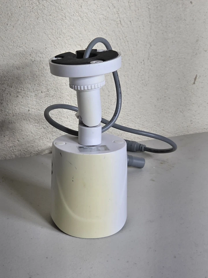 Night Owl CM-DP8L-B  V2 4K Ultra HD 8 MP Spotlight Camera, Night Vision  YELLOW - Image 4 of 4