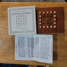 Vintage PUB GAMES OF ENGLAND War Game SIXTEEN BANDITS 2 Players (1vs1)