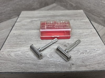 2 Vtg Gillette Super Speed One Piece Razors W/Case Free Shipping!!!