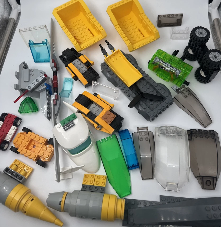 3+ Lbs LEGO LOT Plane Helicopter Vehicle Construction Misc Building Parts pieces - Image 3 of 4