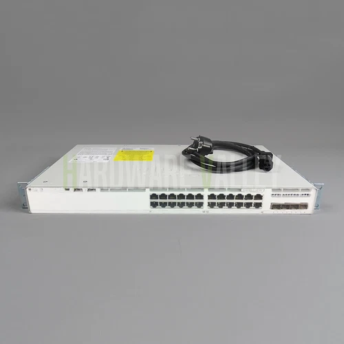 CISCO C9200L-24P-4G-E Catalyst 9200L 24-port PoE+, 4 x 1G, Network Essentials