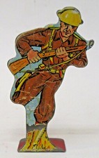INFANTRY PRIVATE CHARGING STRAIGHT 15 Vintage Marx tin Litho Army Soldier flat