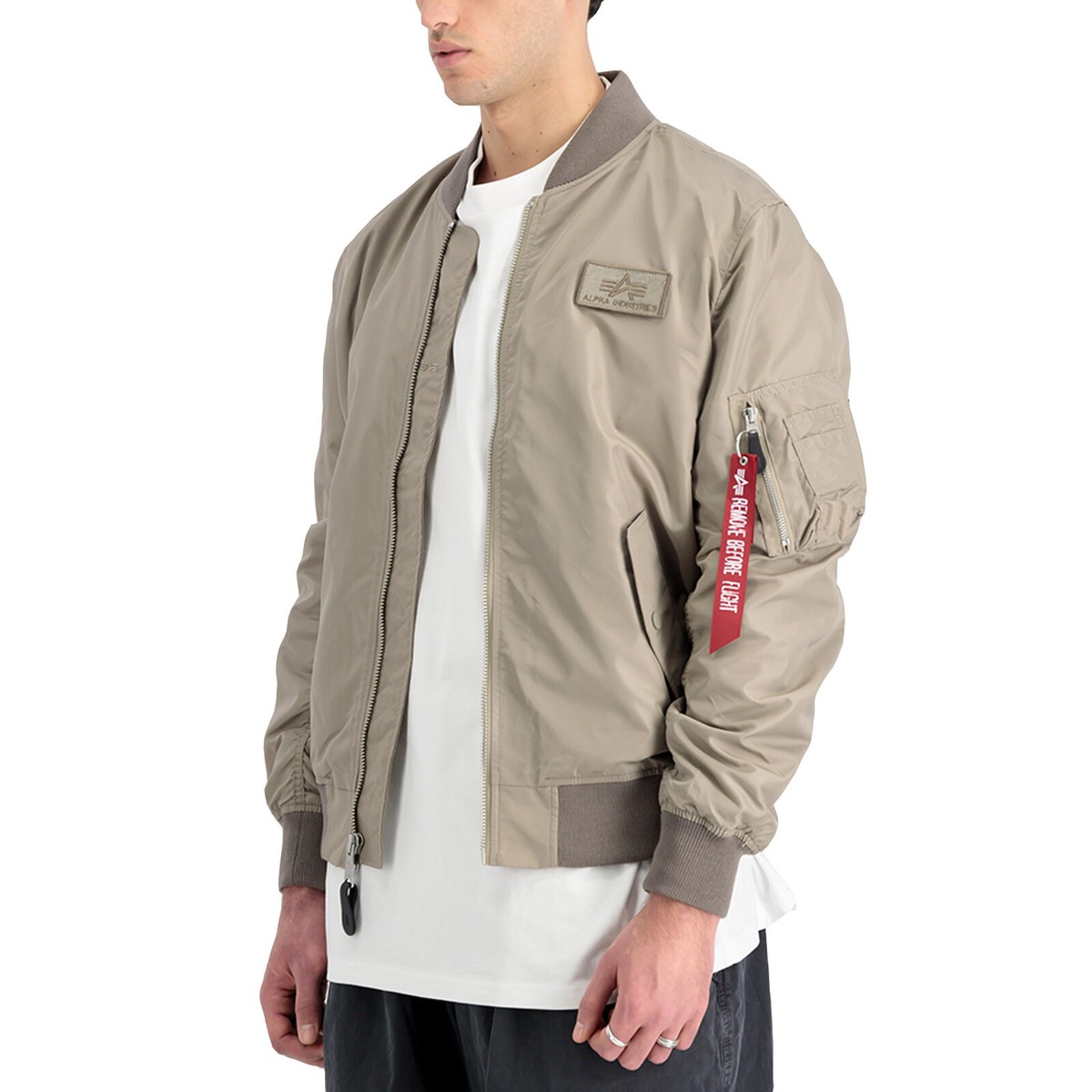 Alpha Industries Herren Jacke MA-1 TTC 126101 Bomberjacke Alpha Industries Herren Jacke MA-1 TTC 126101 Bomberjacke