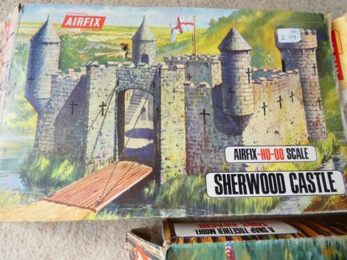 AIRFIX SHERWOOD CASTLE BOX  ONLY !!!!  - END FLAP MISSING - Picture 1 of 7