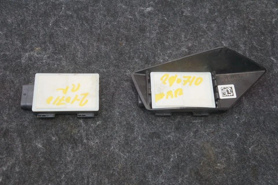 Juego de 2 módulos de radar de punto ciego trasero 66325A0CDA7 BMW 750i XDrive G12 2020-2022 Foto 3 de 4