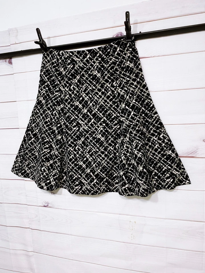 JM Collection 女式修身喇叭裙 16 码黑白侧拉链 — 第 3/4 张图片