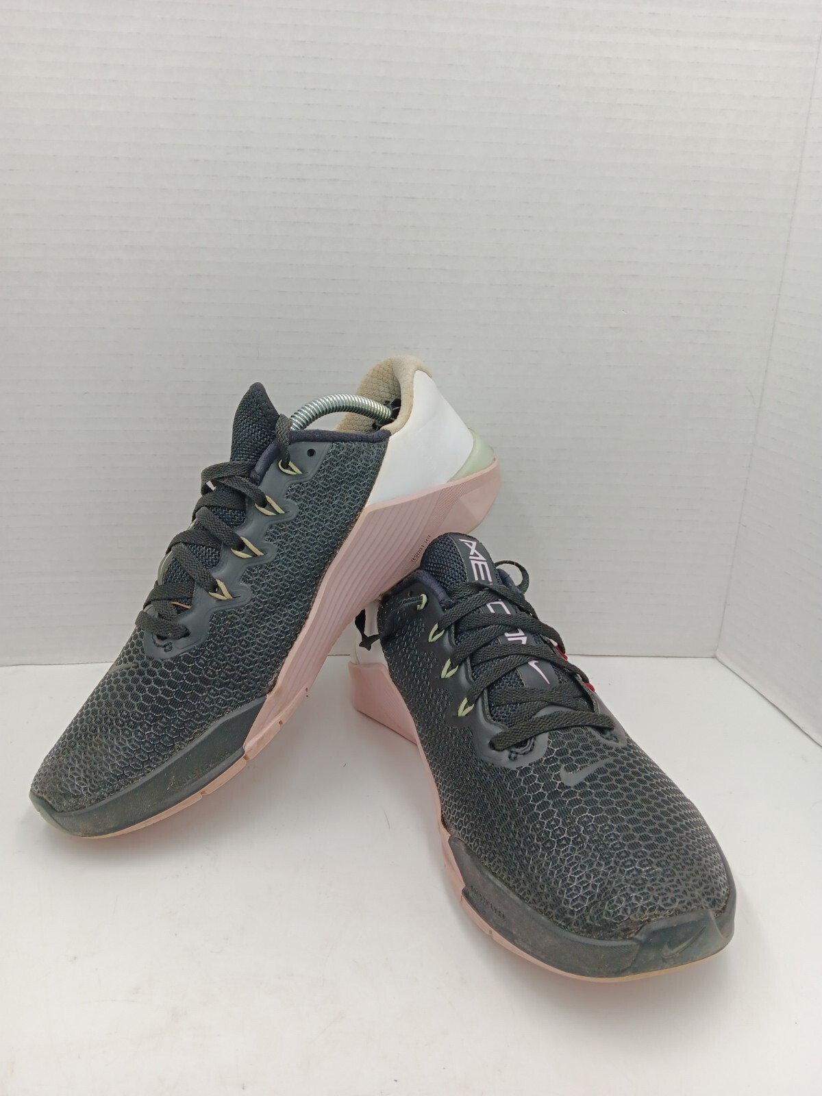 Nike Metcon 4 Women Sz 8.5 Black/White/Nude A02982- 066 CrossFit Training