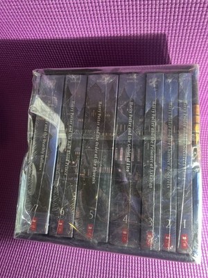 おまけ付Harry Potter:The Complete Series 全巻 Harry Potter The Complete Series Paperback Box Set (Volumes 1-7