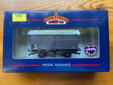 BACHMANN 38-075 12 TON SOUTHERN PLYWOOD SIDE VENT VAN SMALL INSIGNIA