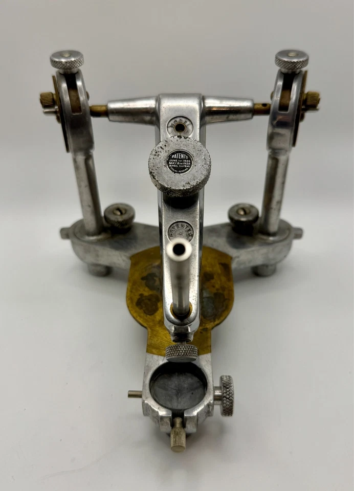 Articulador dental e acessórios semi-ajustáveis vintage Denar modelo H - Imagem 4 de 4