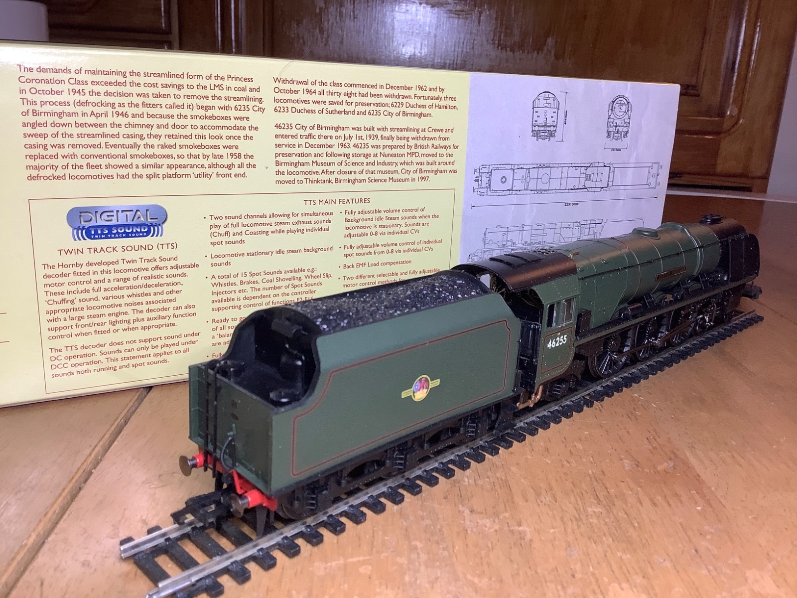 Picture 5 of 6
