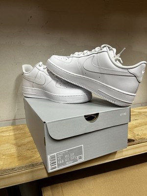 Size 11 - Nike Air Force 1 '07 Low Triple White
