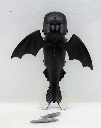 KLEINER SCHWARZER DRACHE MIT BLAUEN AUGEN - SÜSS ! - PLAYMOBIL zu MOVIE DRAGONS - Picture 5 of 6