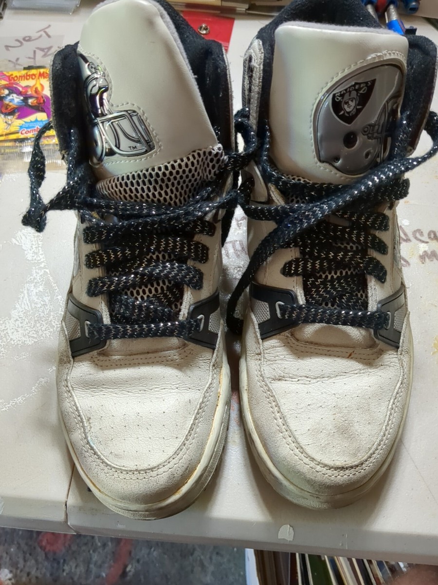 Vintage 1980's NFL Oakland Raiders Eastport By Starter Shoes