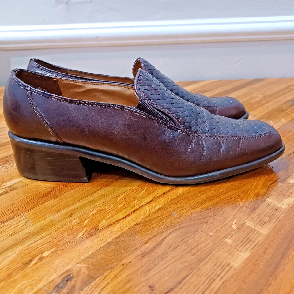 Zapatos sin cordones vintage Ipanema para mujer talla 7,5 marrón mocasines de cuero tejido Foto 3 de 4