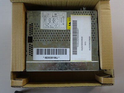 Audi Concert II Radio Chassis mit Code Karte 8E00....Audi A4 S-Line und Cabrio