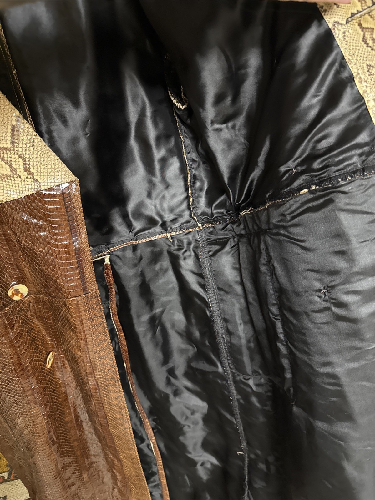 VINTAGE Python Trench Coat - image 8