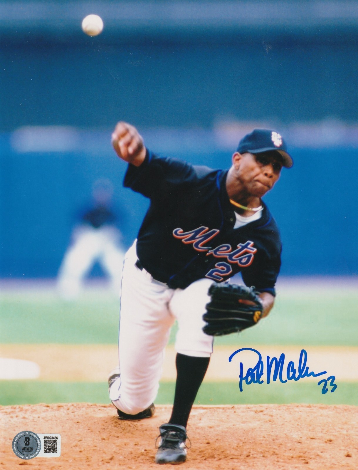 PAT MAHOMES SR NEW YORK METS BECKETT AUTHENTICATED ACTION SIGNED 8x10 