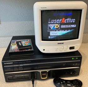 NTSC Pioneer CLD-A100 LaserActive w/Sega Control PAC-S10 Sega Genesis CD Mega LD